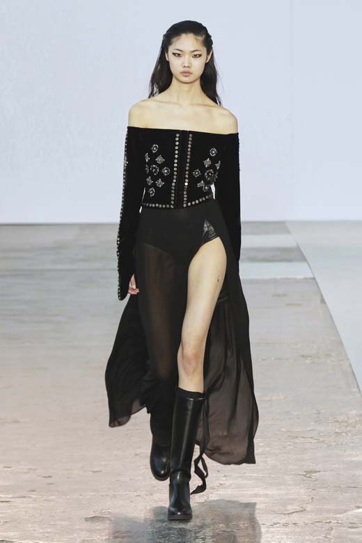 M essential 2018 AW 06 副本.jpg